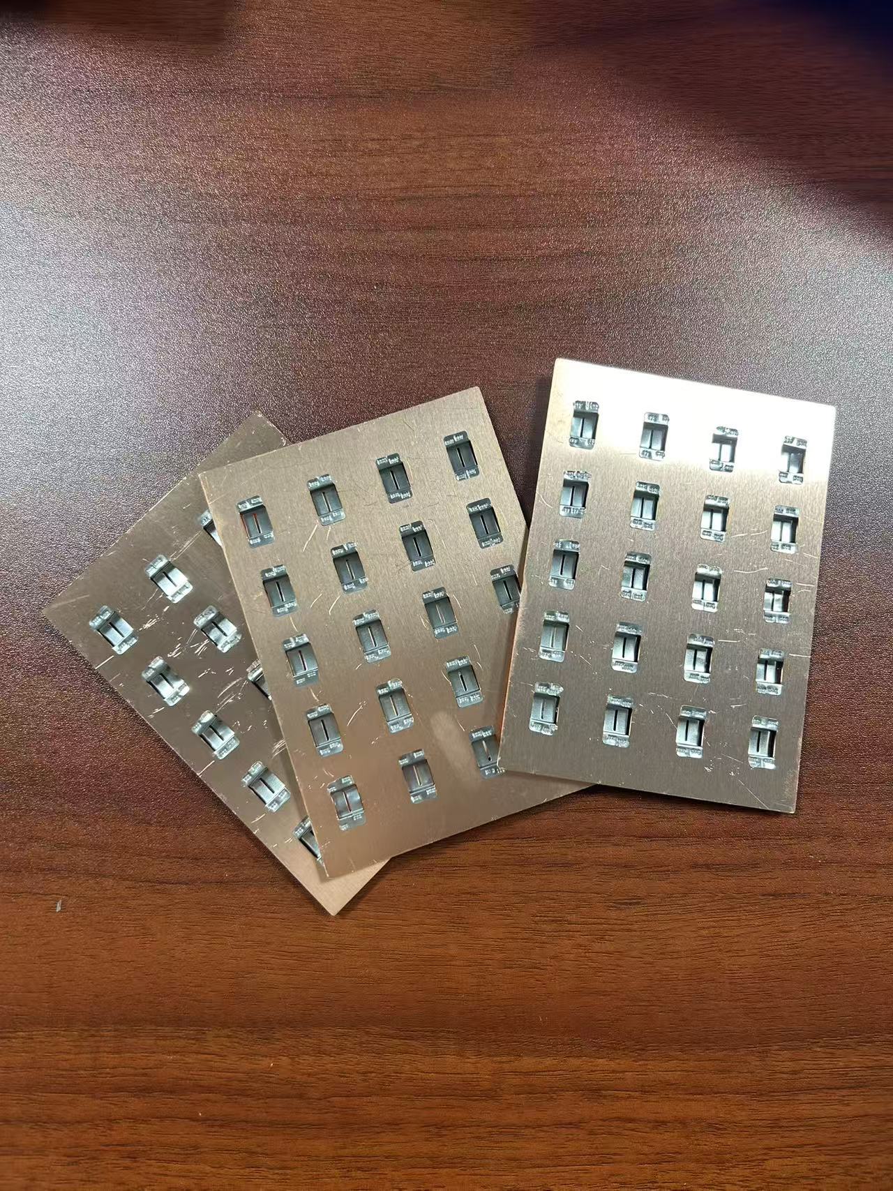 Paquete de batería personalizado WELLGO, barra colectora 18650 21700, conector de cobre, batería, pestaña de soldadura de níquel y cobre